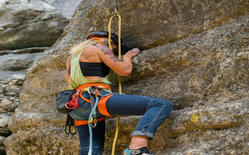 Sport-climbing